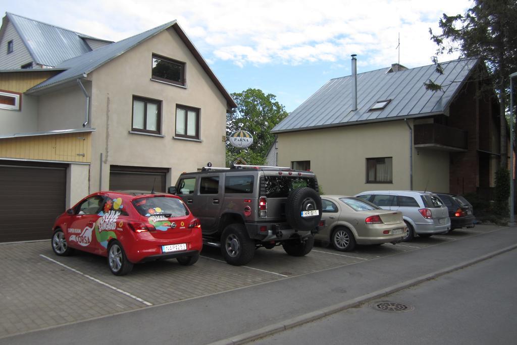 Pärna Guesthouse&Apartments Kuressaare Exteriör bild